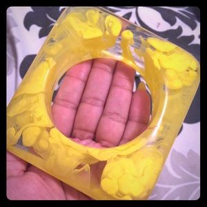 ✨✨Unique yellow Bracelet 